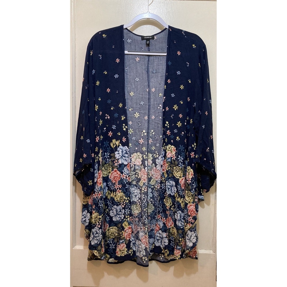 Torrid Womens‎ Open Kimono Size 1/2 Blue Floral 3/4 Sleeve Teacher Summer Beachy